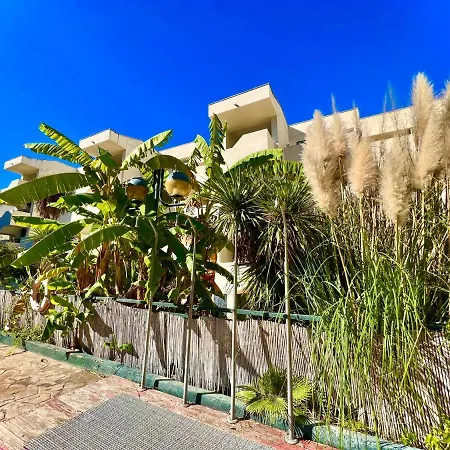 Appartement 6 A 5 Min Port Aventura En Festival Village Salou